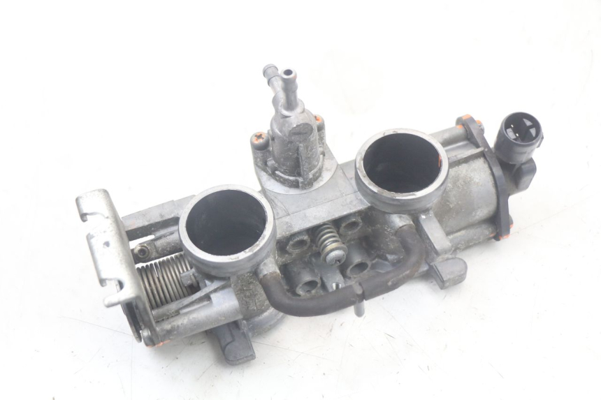 photo de INJECTION THROTTLE BODIES HONDA FJS SILVERWING SILVER WING 600 (2001 - 2010) - Technical close-up