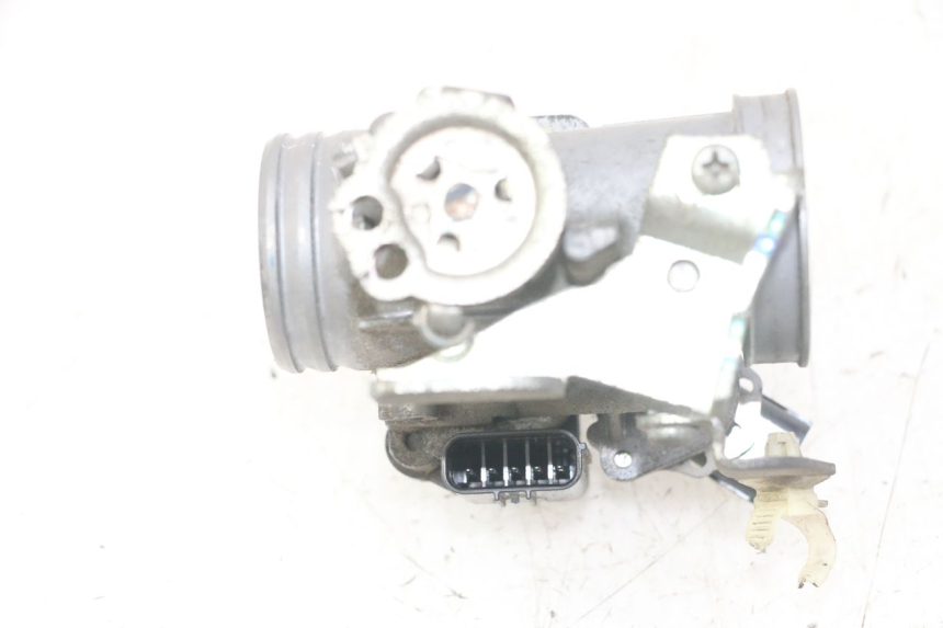 photo de INJECTION THROTTLE BODIES HONDA FORZA ABS 300 (2013 - 2017) - Technical close-up