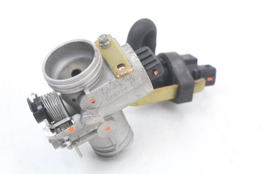 photo de INJECTION THROTTLE BODIES PEUGEOT GEOPOLIS RS 125 (2007 - 2009) - Component detail