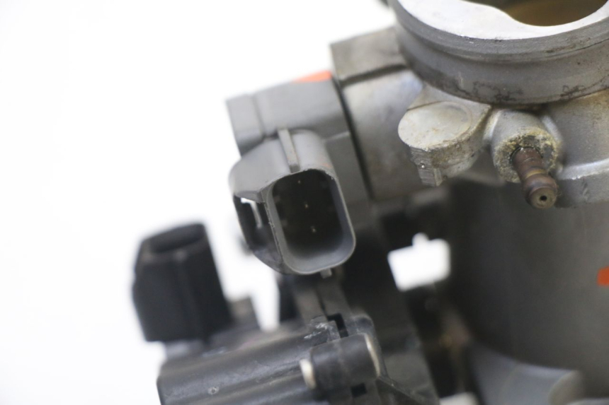 photo de INJECTION THROTTLE BODIES SUZUKI GSR 750 (2011 - 2017) - Product overview