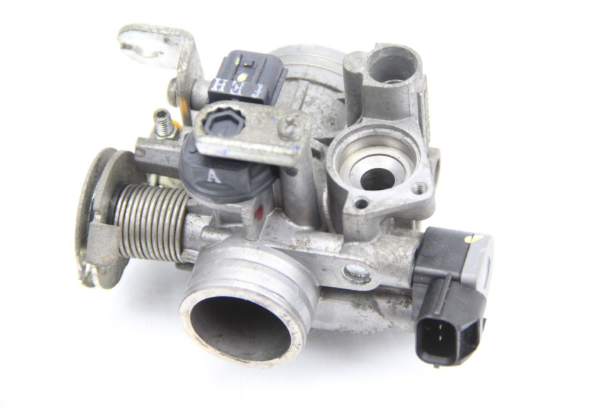 photo de INJECTION THROTTLE BODIES SYM GTS EFI ABS 125 (2012 - 2016) - Technical close-up