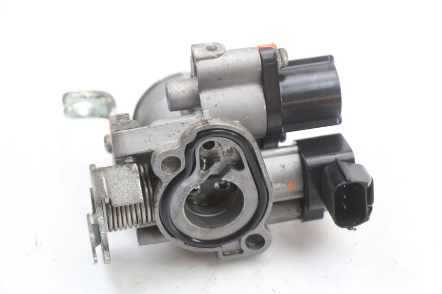 photo de INJECTION PEUGEOT KISBEE 4T 50 (2018 - 2022) - Zoom on usage condition