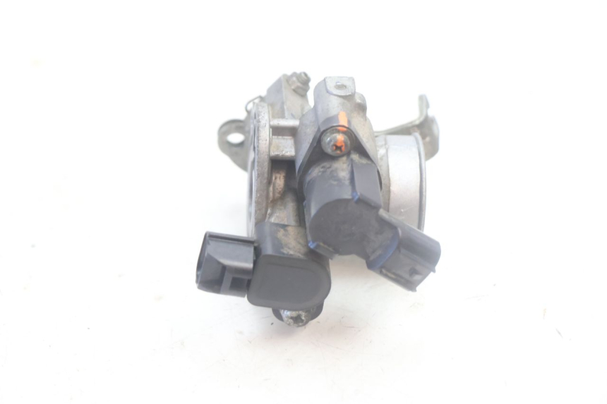 photo de INJECTION PEUGEOT KISBEE 4T 50 (2018 - 2022) - Surface and material condition