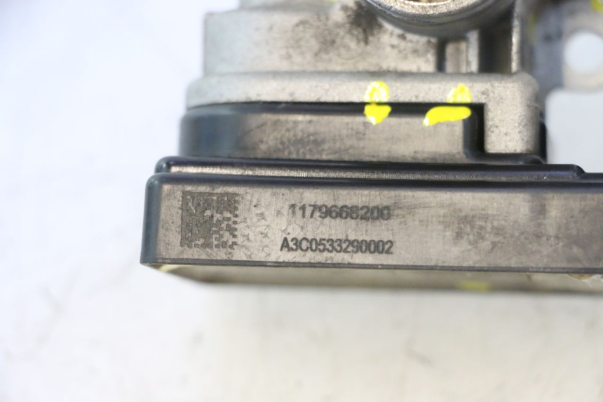photo de INJECTION PEUGEOT KISBEE 4T 50 (2018 - 2022) - Fixing points details