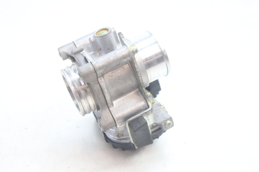 photo de INJECTION THROTTLE BODIES PIAGGIO MP3 HPE 530 (2022 - 2026) - Component detail
