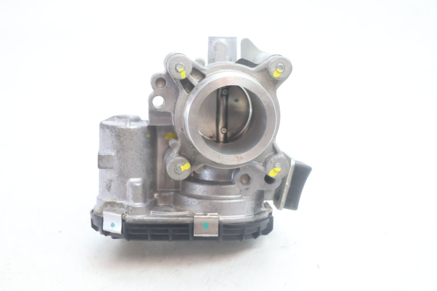 photo de INJECTION THROTTLE BODIES PIAGGIO MP3 HPE 530 (2022 - 2026) - Zoom on usage condition