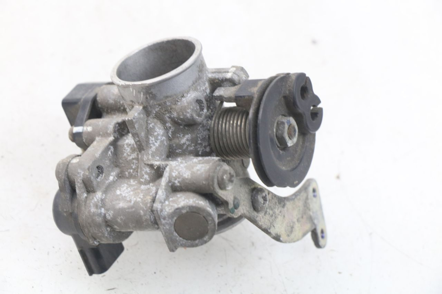 photo de INJECTION THROTTLE BODIES MBK MW TRYPTIK 125 (2017 - 2022) - Technical close-up