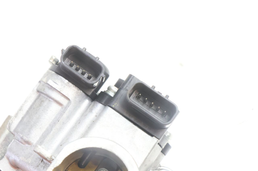 photo de INJECTION THROTTLE BODIES YAMAHA N-MAX NMAX 125 (2021 - 2024) - Fixing points details