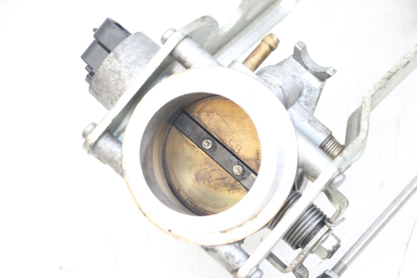 photo de INJECTION THROTTLE BODIES MOTO GUZZI NORGE 8V GT 1200 (2011 - 2016) - Zoom on usage condition