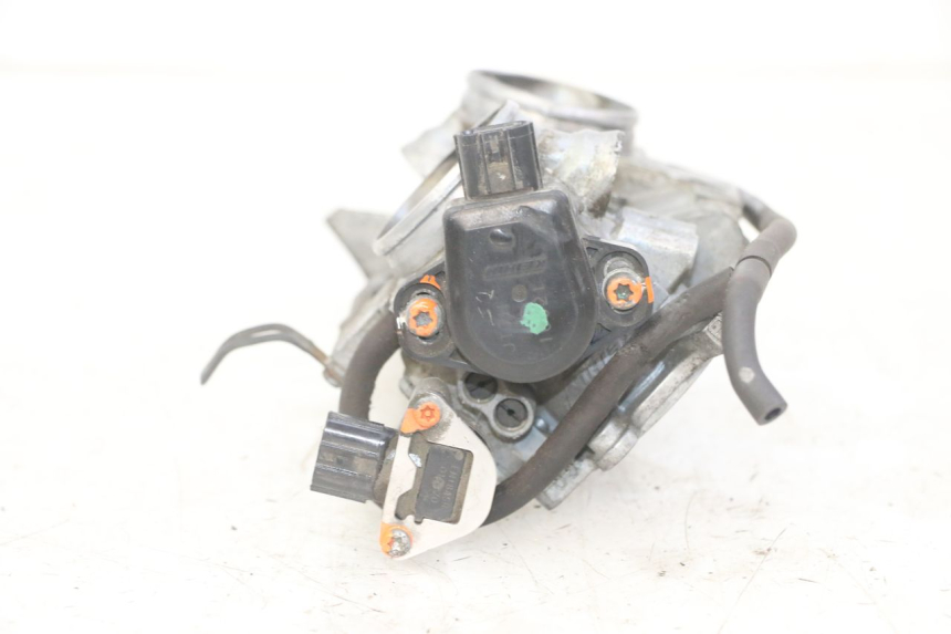 photo de INJECTION THROTTLE BODIES HONDA NTV DEAUVILLE ABS 700 (2007 - 2016) - Fixing points details