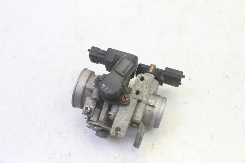 photo de INJECTION THROTTLE BODIES DAELIM S1 125 (2007 - 2016) - Technical close-up