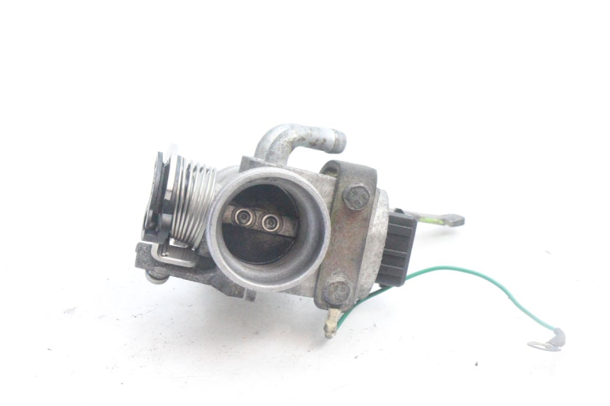 photo de INJECTION THROTTLE BODIES PEUGEOT SATELIS 125 (2006 - 2009) - Zoom on usage condition