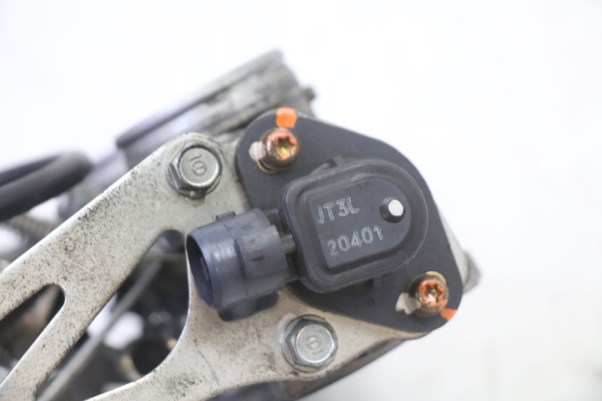 photo de INJECTION THROTTLE BODIES HONDA ST PAN EUROPEAN 1300 (2002 - 2013) - Component zoom