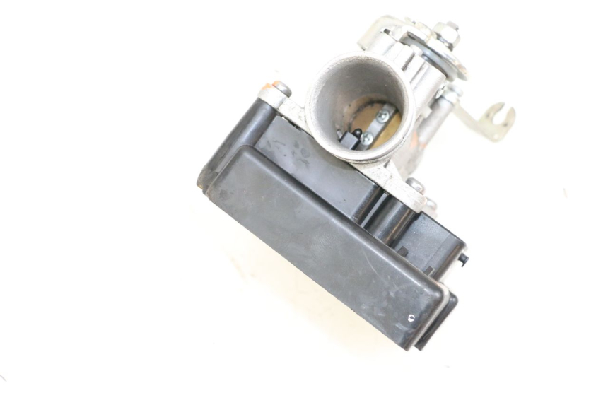 photo de INJECTION THROTTLE BODIES PEUGEOT STREETZONE I 2T 50 (2018 - 2020) - Zoom on usage condition