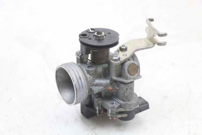 photo de INJECTION THROTTLE BODIES SUZUKI BURGMAN 125 (2018 - 2021) - Zoom on usage condition