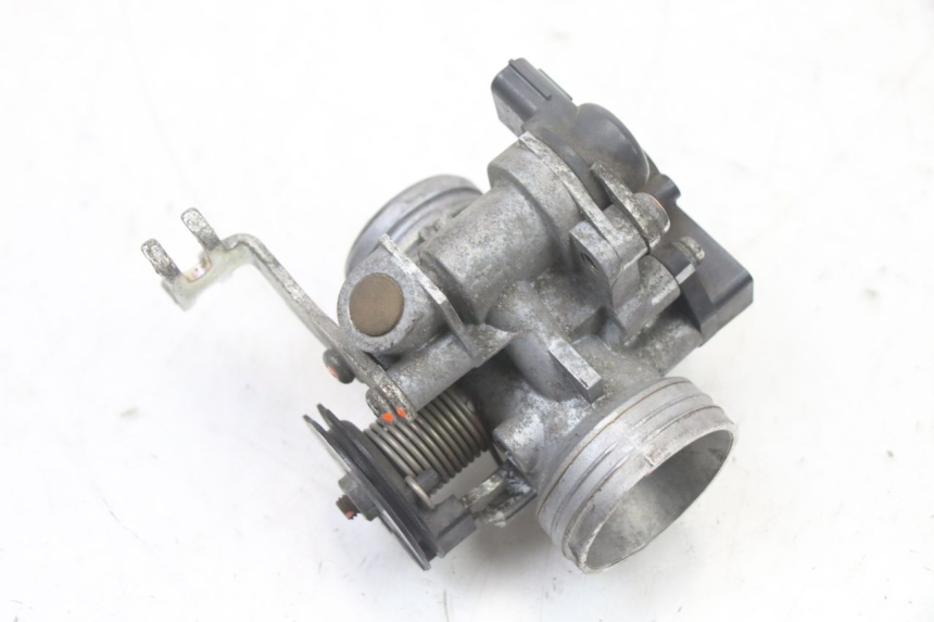 photo de INJECTION THROTTLE BODIES SUZUKI BURGMAN 125 (2018 - 2021) - Zoom on usage condition