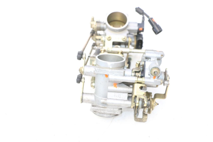 photo de INJECTION THROTTLE BODIES SUZUKI SV S 650 (2003 - 2009) - Additional view of the item