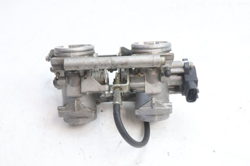 photo de INJECTION THROTTLE BODIES YAMAHA TDM ABS 900 (2002 - 2014) - Component detail