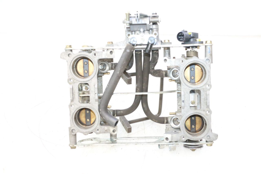 photo de INJECTION HONDA VFR FI RC46 800 (1998 - 2001) - Technical close-up