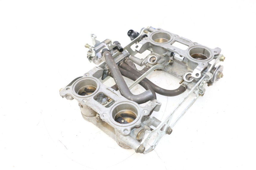 photo de INJECTION HONDA VFR FI RC46 800 (1998 - 2001) - Surface and material condition