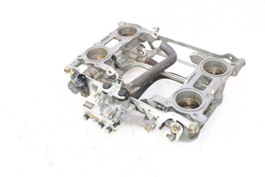 photo de INJECTION HONDA VFR FI RC46 800 (1998 - 2001) - Markings and original references