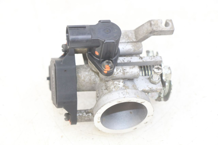 photo de INJECTION DAELIM VJ ROADWIN FI 125 (2008 - 2017) - Technical close-up