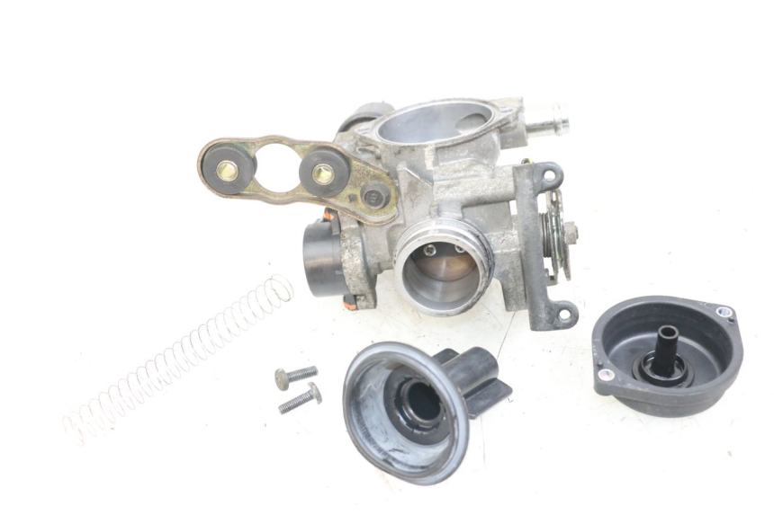 photo de INJECTION YAMAHA X-MAX XMAX 250 (2006 - 2009) - Component detail