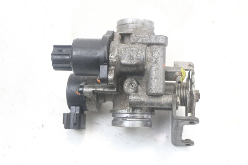 photo de INJECTION YAMAHA XMAX X-MAX 125 (2006 - 2009) - Surface and material condition