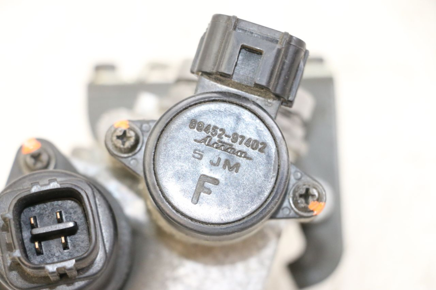 photo de INJECTION YAMAHA XMAX X-MAX 125 (2006 - 2009) - Alternative perspective