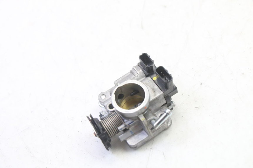 photo de INJECTION THROTTLE BODIES YAMAHA XMAX X-MAX 125 (2021 - 2025) - Zoom on usage condition