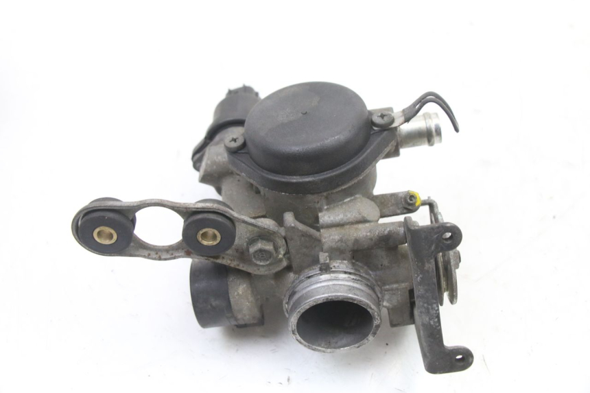 photo de INJECTION THROTTLE BODIES YAMAHA X-MAX XMAX ABS 250 (2010 - 2014) - Zoom on usage condition