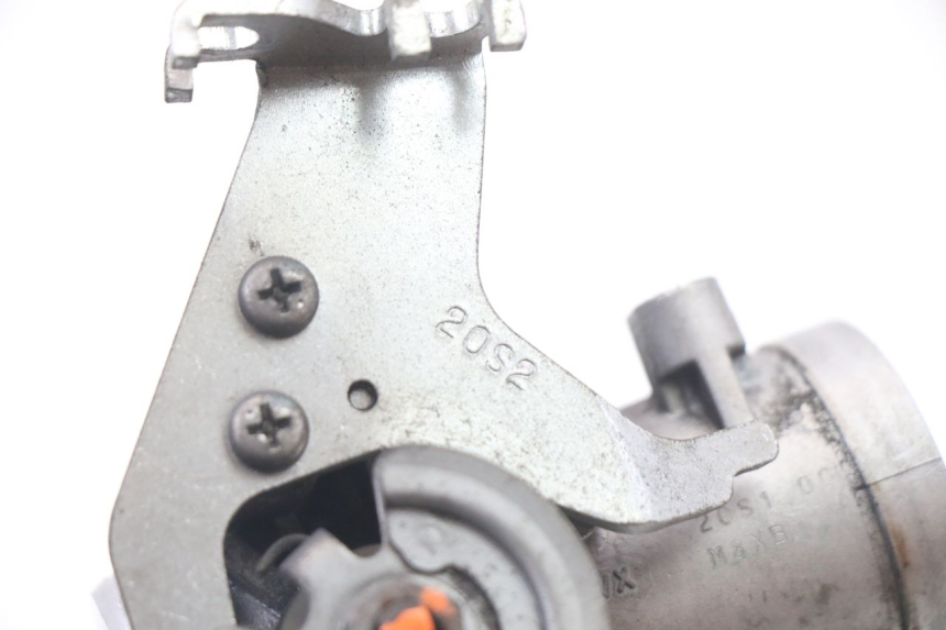 photo de INJECTION THROTTLE BODIES YAMAHA XJ6 600 (2008 - 2016) - Focus on structure