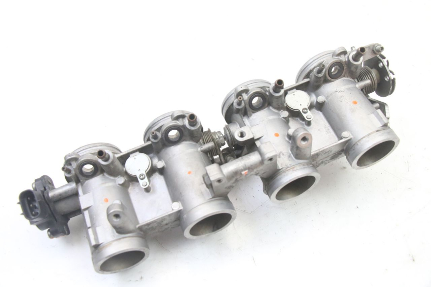 photo de INJECTION THROTTLE BODIES YAMAHA XJ6 600 (2008 - 2016) - Checked used part