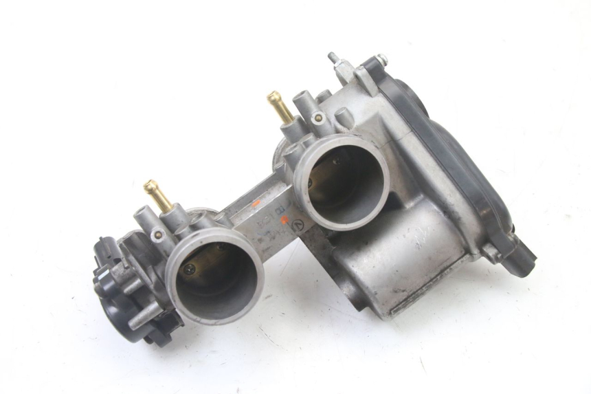 photo de INJECTION THROTTLE BODIES YAMAHA YP T-MAX TMAX 530 (2017 - 2020) - Zoom on usage condition