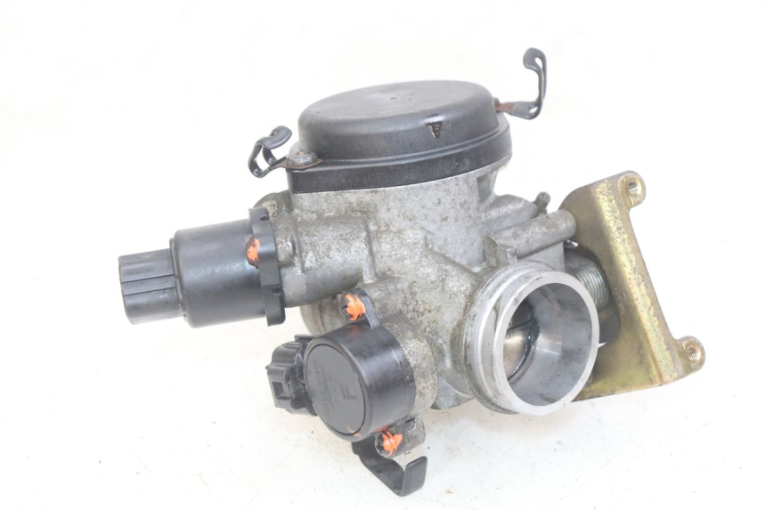 photo de INJECTION YAMAHA YP MAJESTY 400 (2004 - 2008) - Zoom on usage condition