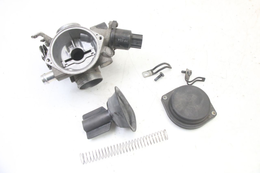 photo de INJECTION THROTTLE BODIES YAMAHA YP X-MAX XMAX 400 (2014 - 2017) - Technical close-up