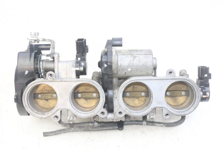 photo de INJECTION YAMAHA YZF R1 1000 (2007 - 2008) - Technical close-up