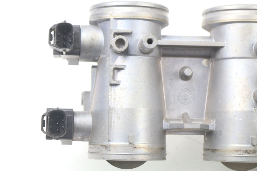 photo de INJECTION THROTTLE BODIES KAWASAKI Z ABS 750 (2007 - 2013) - High-resolution close-up