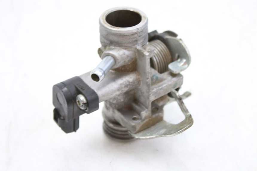 photo de INJECTION PIAGGIO ZIP 4T 50 (2018 - 2020) - Alternative perspective