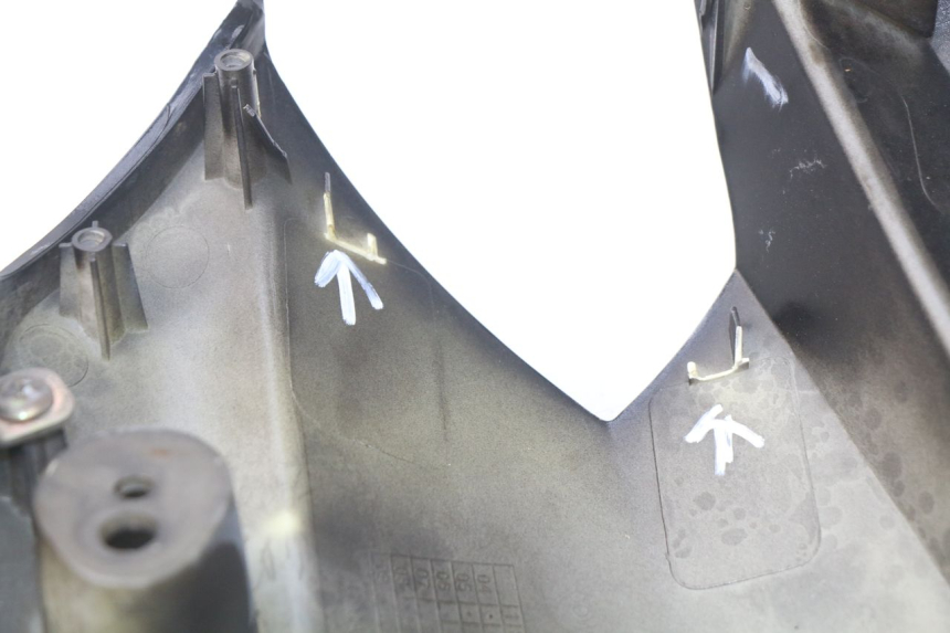 photo de RIGHT INNER FRONT FAIRING HYOSUNG COMET GTR 125 (2007 - 2014) - Alternative perspective