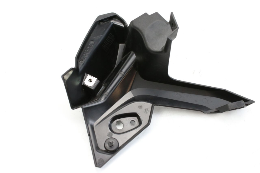 photo de RIGHT INNER FRONT FAIRING BMW F GS K81 850 (2018 - 2023) - Zoom on usage condition