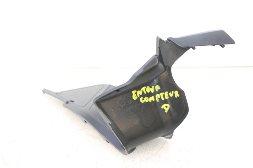 photo de RIGHT INNER FRONT FAIRING YAMAHA FZ8 800 (2010 - 2016) - Alternative perspective