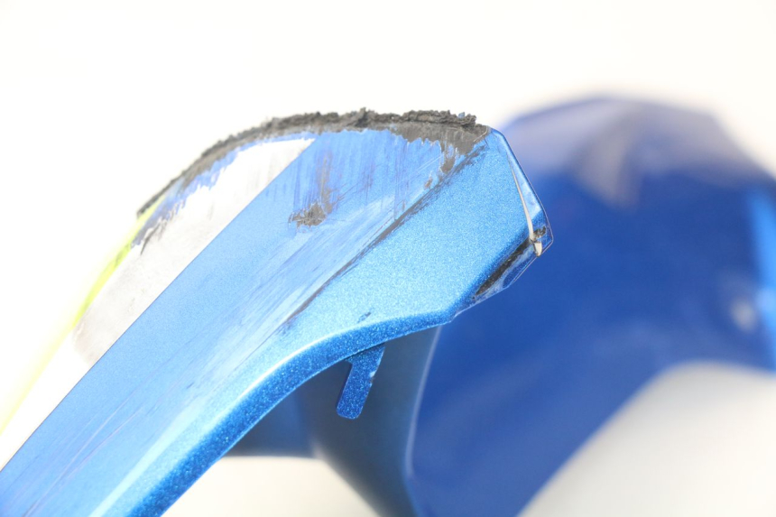 photo de RIGHT INNER FRONT FAIRING SUZUKI GSX-R GSXR K16 1000 (2012 - 2016) - Zoom on usage condition