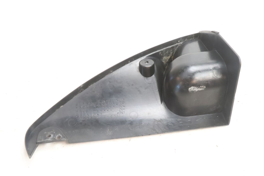 photo de RIGHT INNER FRONT FAIRING YAMAHA TDM ABS 900 (2002 - 2014) - Zoom on usage condition