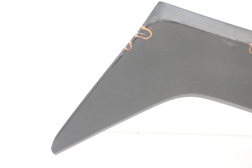photo de RIGHT INNER FRONT FAIRING YAMAHA XMAX X-MAX 125 (2021 - 2025) - Supplementary product photo