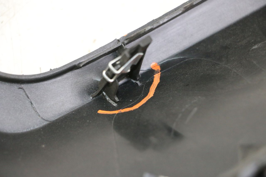 photo de RIGHT INNER FRONT FAIRING YAMAHA XMAX X-MAX 125 (2021 - 2025) - Product overview