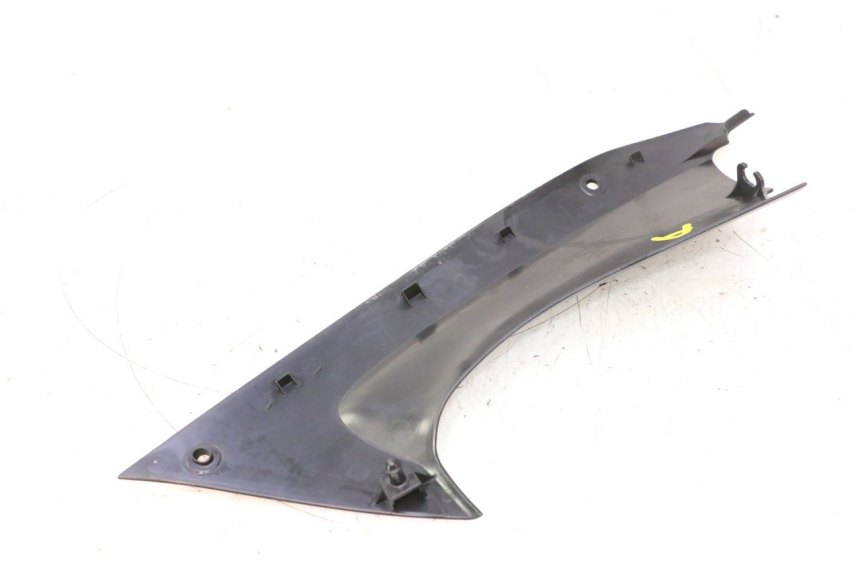 photo de RIGHT INNER FRONT FAIRING YAMAHA YZF R6 600 (2008 - 2009) - Alternative perspective