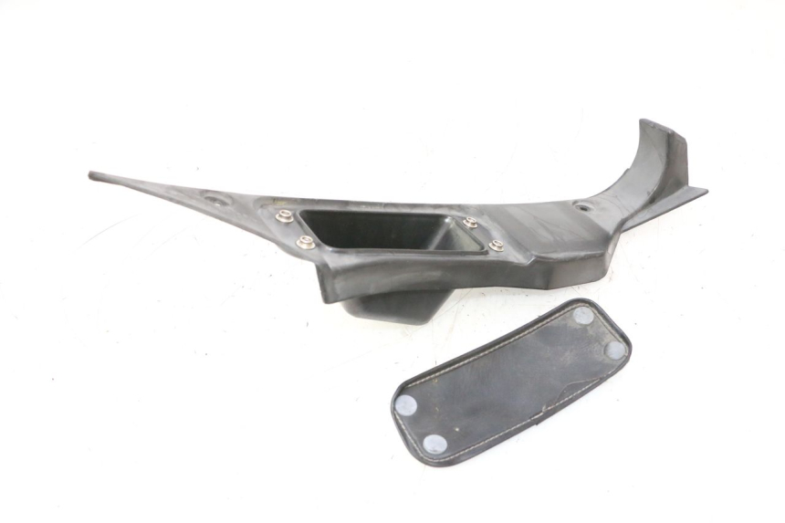 photo de LEFT INNER FRONT FAIRING KAWASAKI GPX F ZX750F 750 (1986 - 1990) - Product overview