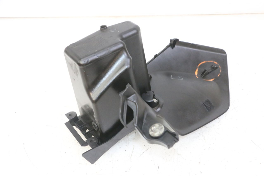 photo de LEFT INNER FRONT FAIRING HONDA NTV DEAUVILLE ABS 700 (2007 - 2016) - Alternative perspective