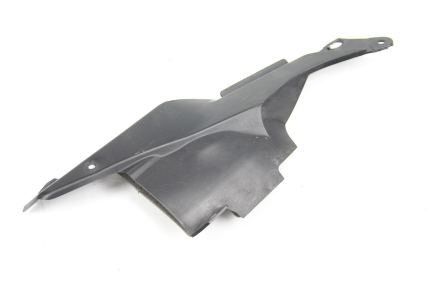 photo de LEFT INNER FRONT FAIRING YAMAHA XP T-MAX TMAX 500 (2008 - 2012) - Component detail